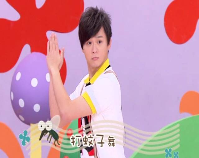 奥特曼魔性舞姿首度公开，挑战momo争夺“舞王”宝座